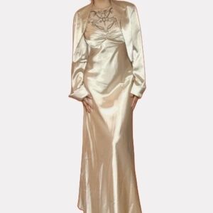 Vintage Champagne Satin Gown !